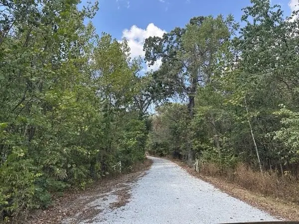 4204 County Lane 118, Carthage, MO 64836