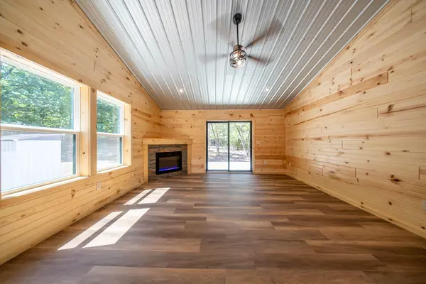 98 County Road 867, Isabella, MO 65676