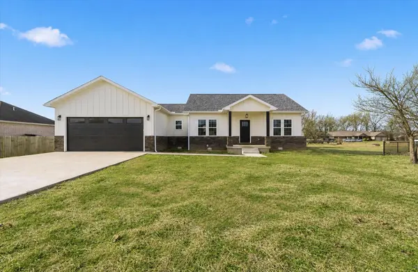 2707 Mayfield DR, Mountain Grove, MO 65711