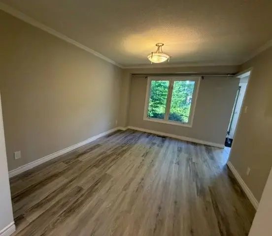 3232 Ulman RD, Oakville, ON L6L 5T1