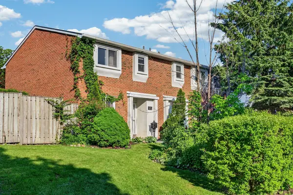 15 Centennial Park RD S #90, Toronto W08, ON M9C 4W8