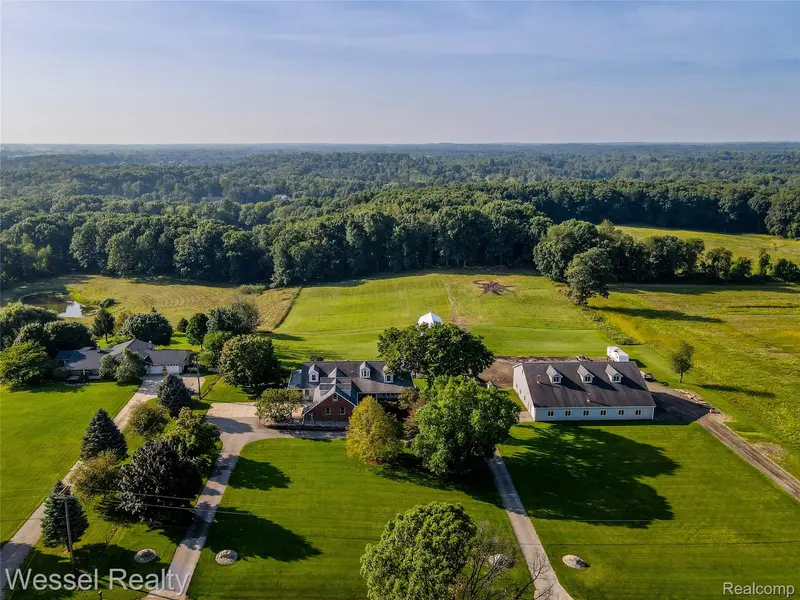 2990 Taft RD, Bruce Township, MI 48065
