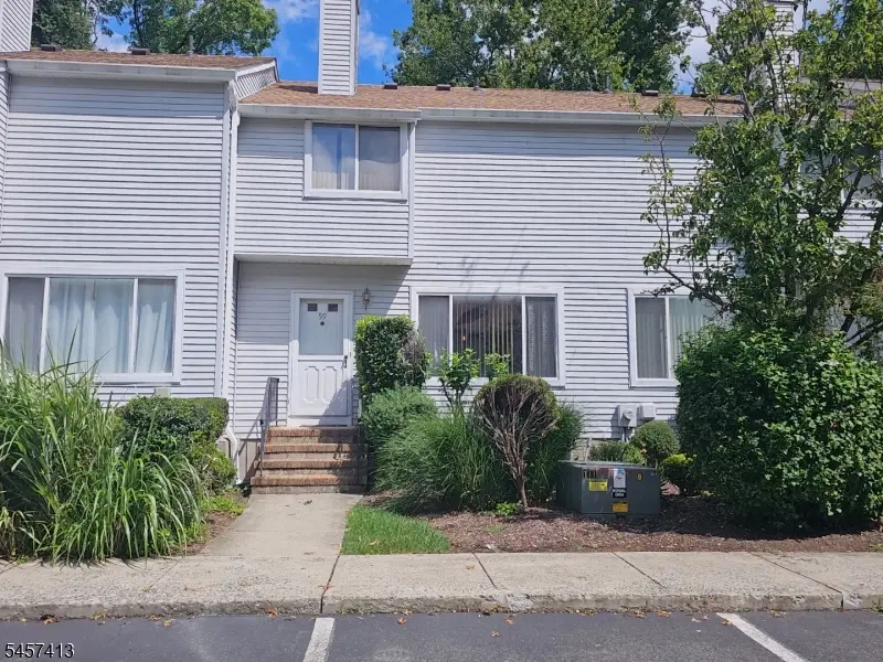 59 Woodland Dr #59, Roselle Boro, NJ 07203