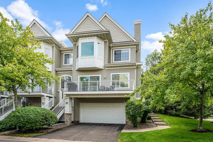 758 Fairfield CIR, Minnetonka, MN 55305