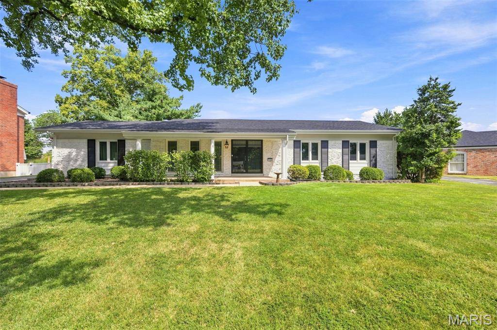 165 Saddleford DR, Chesterfield, MO 63017