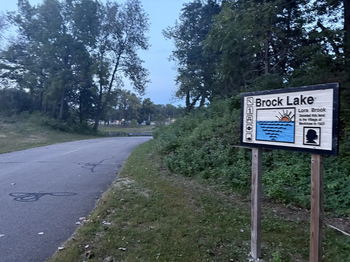 Address not disclosed, Mackinaw, IL 61755