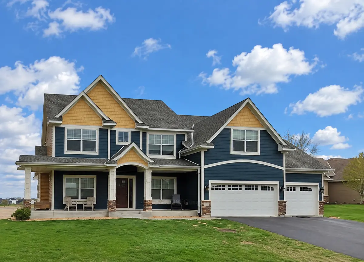 4796 Merganser DR, Minnetrista, MN 55375