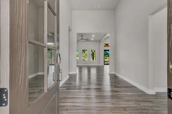 265 Sunday DR, Burnet, TX 78611