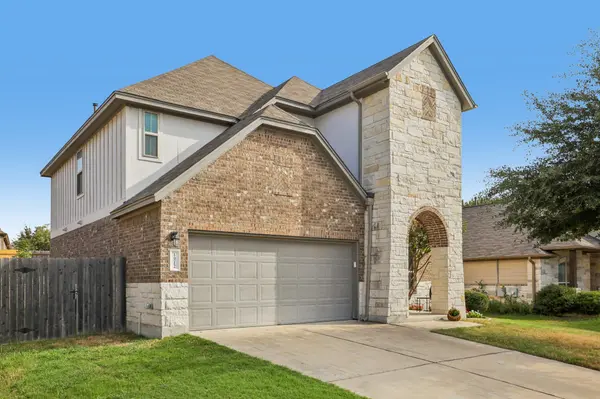 1912 Bobbywoods LN, Manchaca, TX 78652