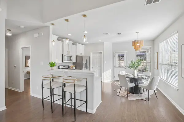 1912 Bobbywoods LN, Manchaca, TX 78652