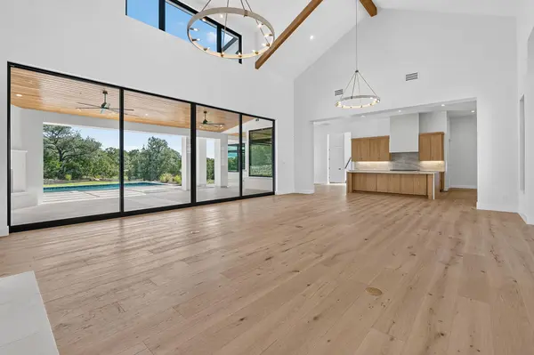 101 Broadwing CV, Austin, TX 78737