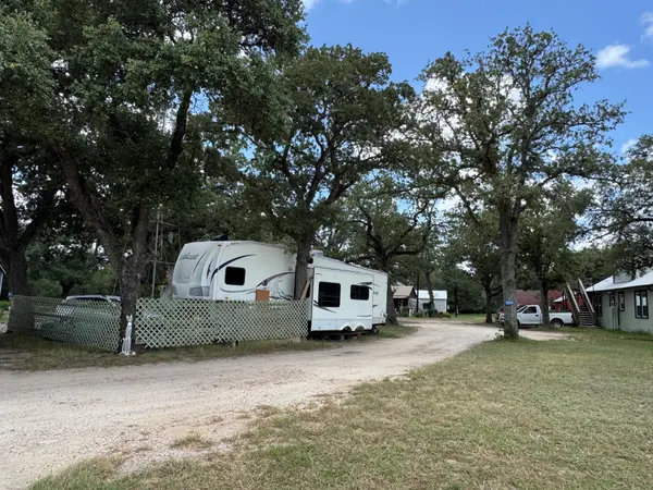 2443 East Old State Highway 71 HWY, La Grange, TX 78945