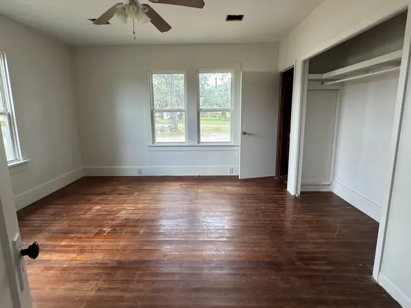 2443 East Old State Highway 71 HWY, La Grange, TX 78945