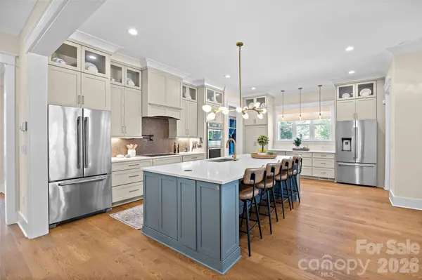 2511 Tower CT, Charlotte, NC 28209