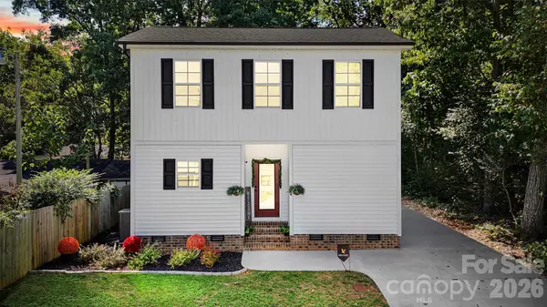 444 S Shore DR, Lexington, NC 27292