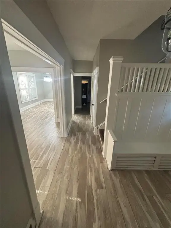 3601 E 60th ST, Kansas City, MO 64130