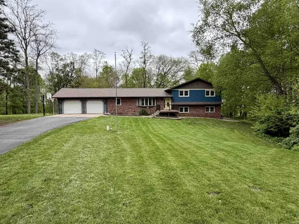 1802 S Carole CT, Peru, IN 46970