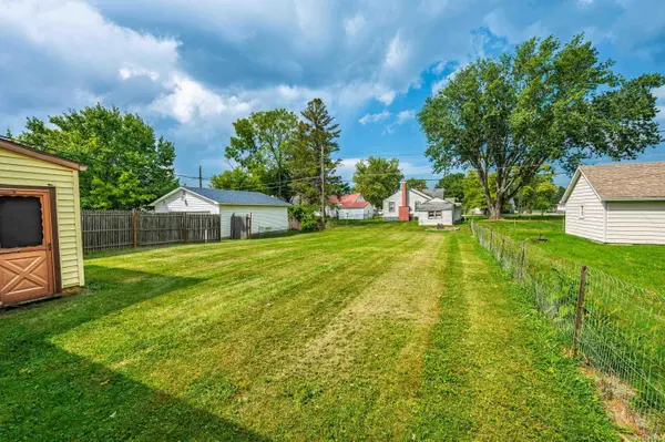 1810 E 22nd ST, Muncie, IN 47302