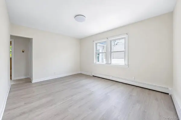 55 S 32nd ST, Wyandanch, NY 11798