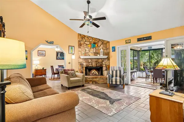 1656 SHELL HARBOR RD, Pierson, FL 32180