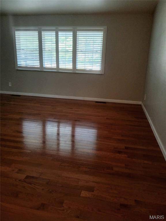 1395 Pepperhill DR, Florissant, MO 63033
