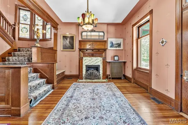 3248 Copelin AVE, St Louis, MO 63104