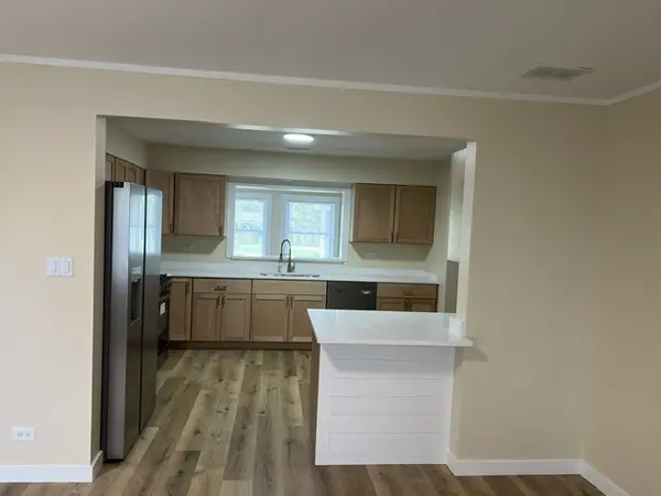 8410 W 135th ST, Orland Park, IL 60462