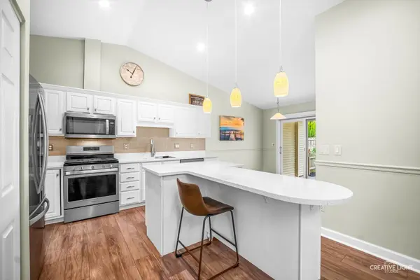 687 S Elizabeth ST, Maple Park, IL 60151