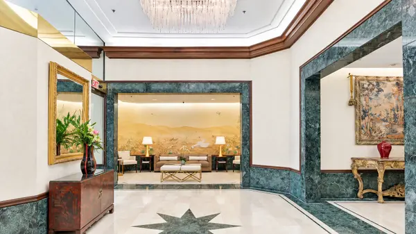 195 N Harbor DR #5104, Chicago, IL 60601