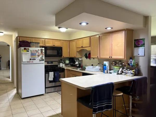 10405 S Keating AVE #1B, Oak Lawn, IL 60453