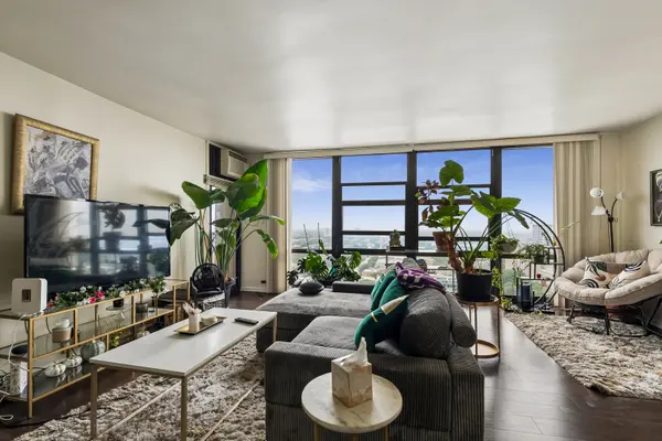 3001 S Michigan AVE #2105, Chicago, IL 60616