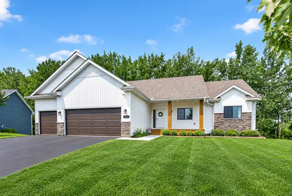 313 Lachermeier LN, Waverly, MN 55390