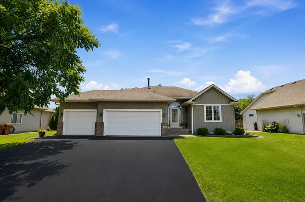5411 128th ST N, Hugo, MN 55038
