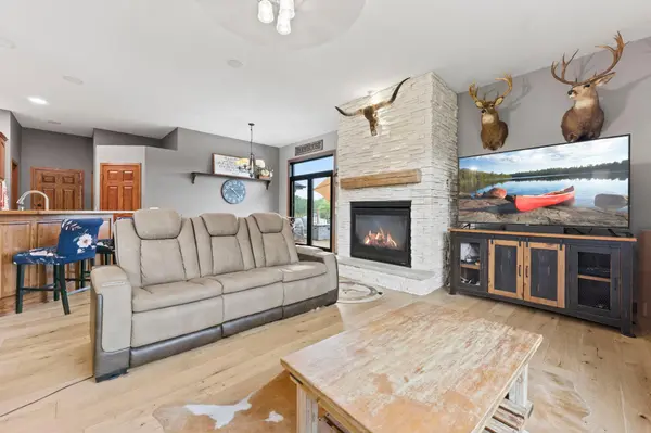 14001 227th AVE NW, Elk River, MN 55330