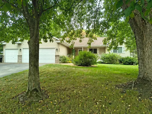 600 142nd AVE NW, Andover, MN 55304