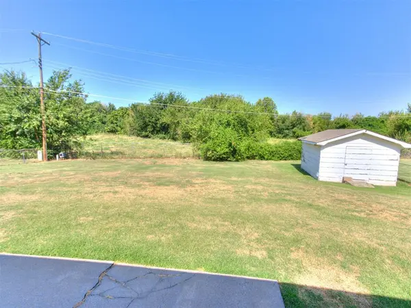 124 N Ranchwood BLVD, Yukon, OK 73099