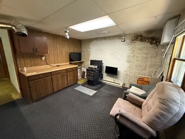 9078 BOELTER LAKE DR, Almond, WI 54909-9732