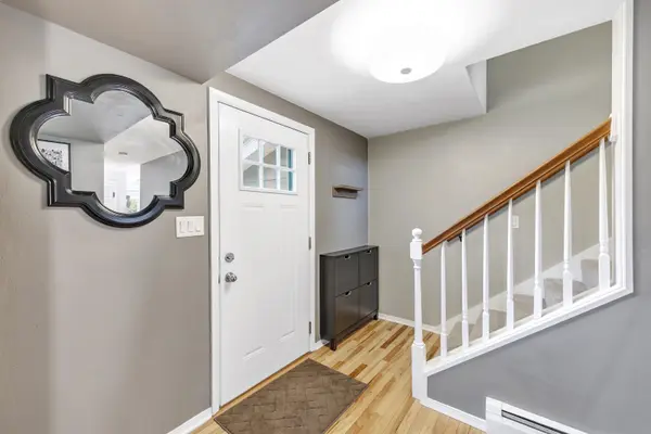 505 WAUBAUNUQUA TRL, De Pere, WI 54115-3555