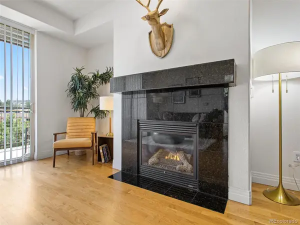 9019 E Panorama CIR #D204, Englewood, CO 80112