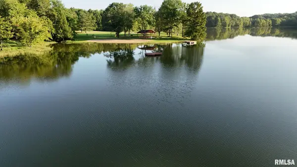 89 DOGWOOD RD, Murphysboro, IL 62966