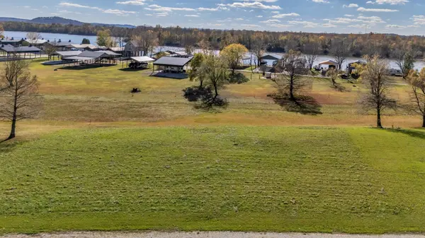 0 WC Pickett, Clifton, TN 38425