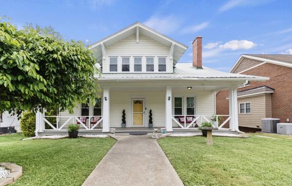 405 Mulberry Ave, Fayetteville, TN 37334