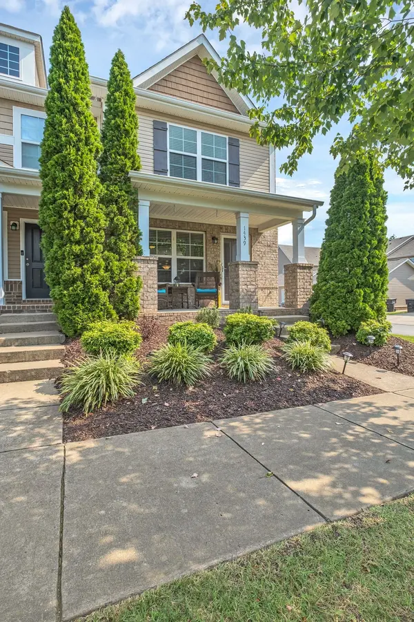 1439 Riverbrook Dr, Hermitage, TN 37076