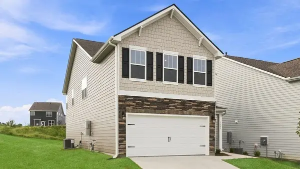 1001 Gresham PL, Woodruff, SC 29388