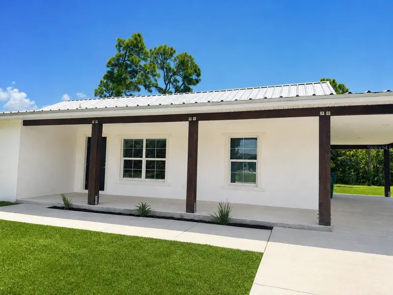 421 CHAMBER ST NW, Port Charlotte, FL 33948