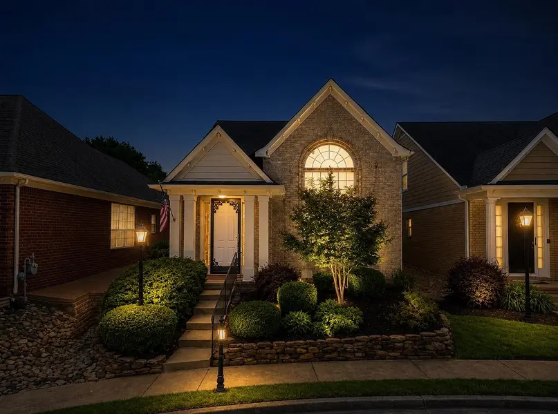 10443 KENSINGTON CIR, Collierville, TN 38017