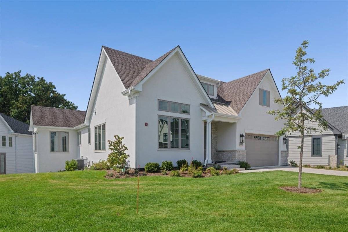 1107 Hawthorn (Lot 141) LN, Western Springs, IL 60558