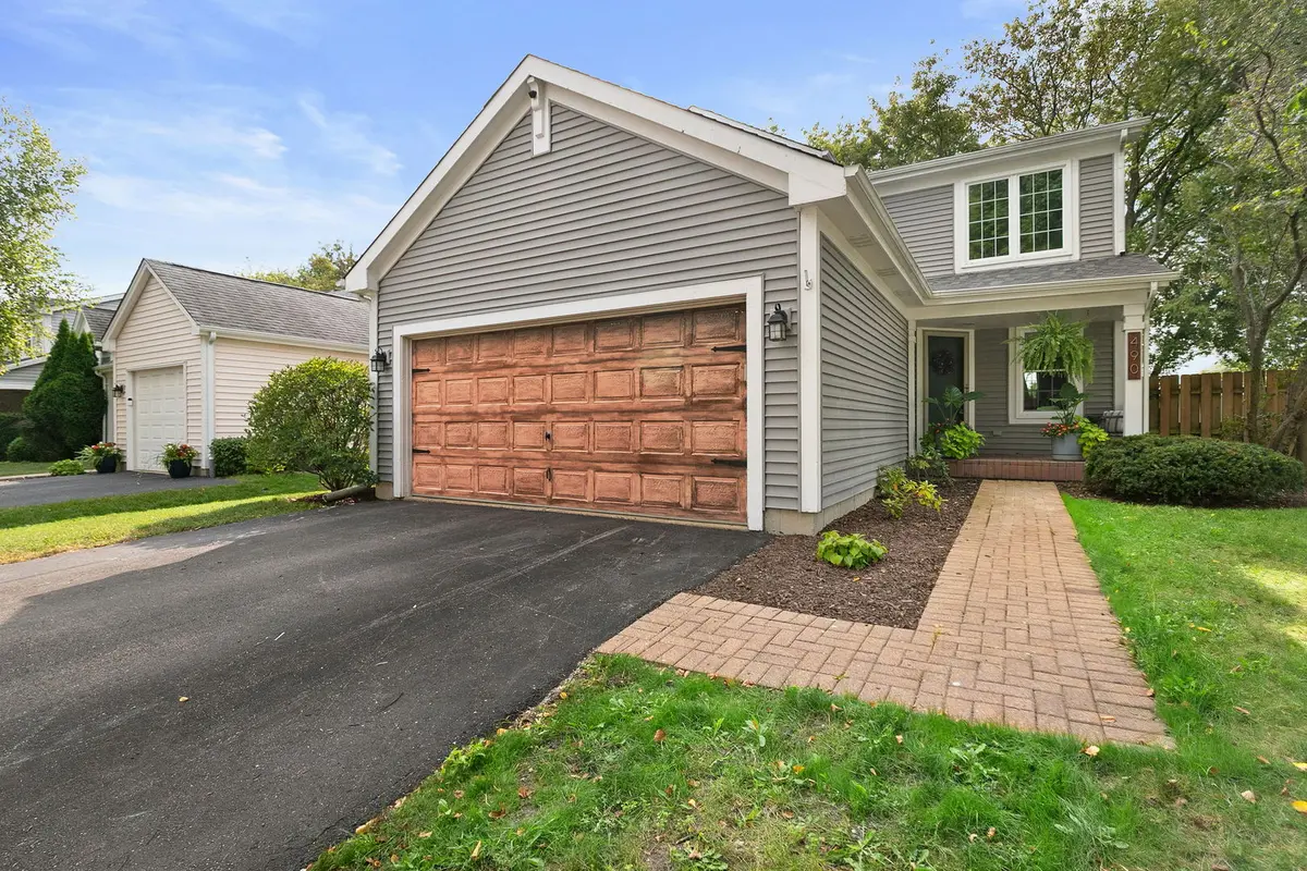 490 CAMBRIDGE DR, Grayslake, IL 60030