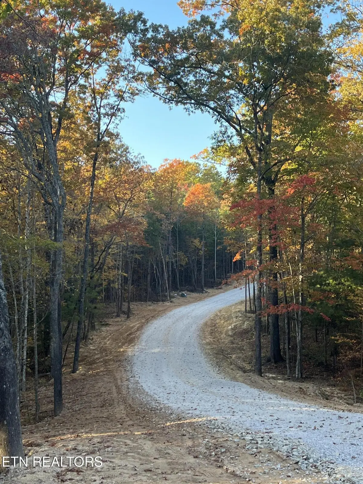 110 Cherokee Path, Tellico Plains, TN 37385