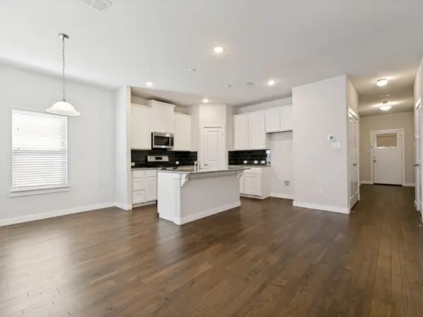 2201 Paxton Way, Denton, TX 76209